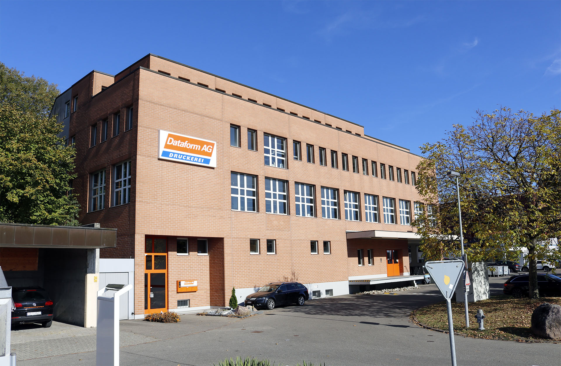 Dataform AG | Volketswil Zürich | Formulardruckerei mit Onlineshop